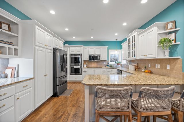 4727 Plumwood Drive, West Des Moines, IA 50265