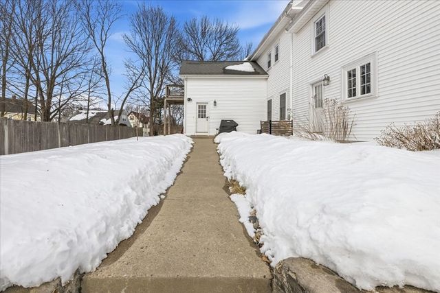 213 Pleasant Street 213, Norwood, MA 02062