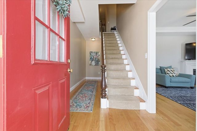 213 Pleasant Street 213, Norwood, MA 02062