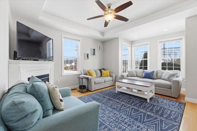 213 Pleasant Street 213, Norwood, MA 02062