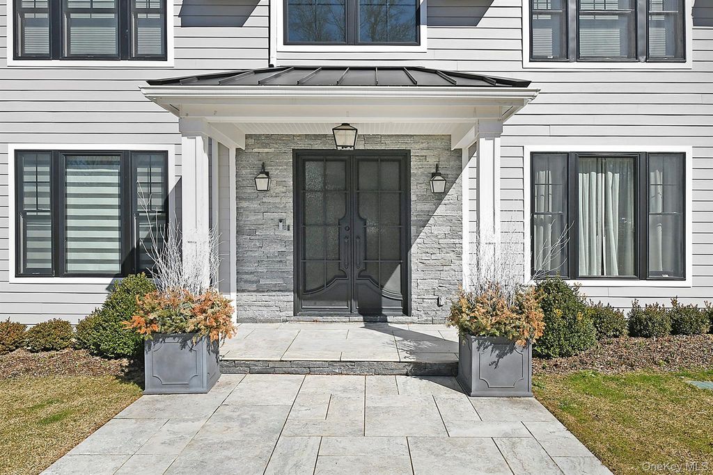 10 Yardley Drive, Dix Hills, NY 11746 — photo 3