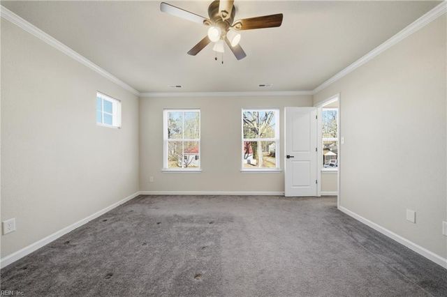 1925 Sparrow RD, Chesapeake, VA 23320