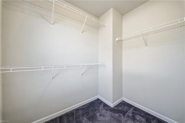 1925 Sparrow RD, Chesapeake, VA 23320