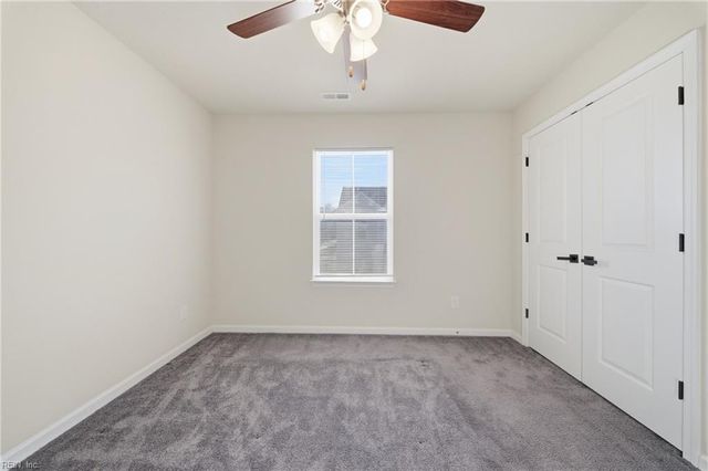 1925 Sparrow RD, Chesapeake, VA 23320