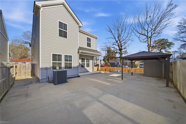 1925 Sparrow RD, Chesapeake, VA 23320