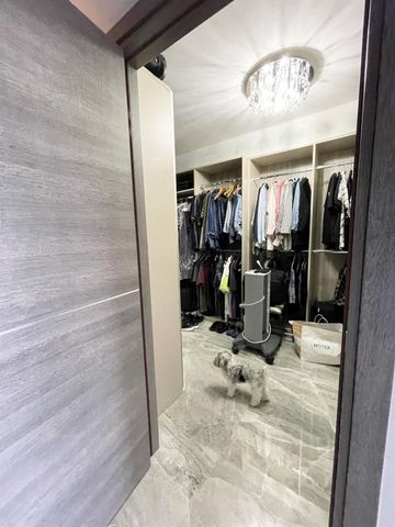 17275 Collins Avenue 405, Sunny Isles Beach, FL 33160