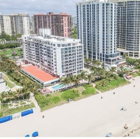 17275 Collins Avenue 405, Sunny Isles Beach, FL 33160