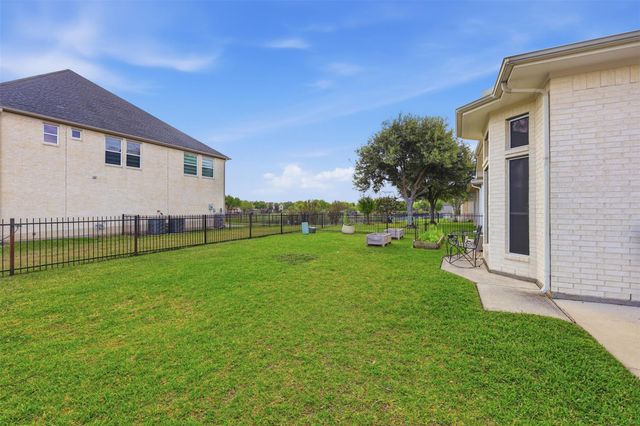 20022 Glen Lake Drive, Spring, TX 77388