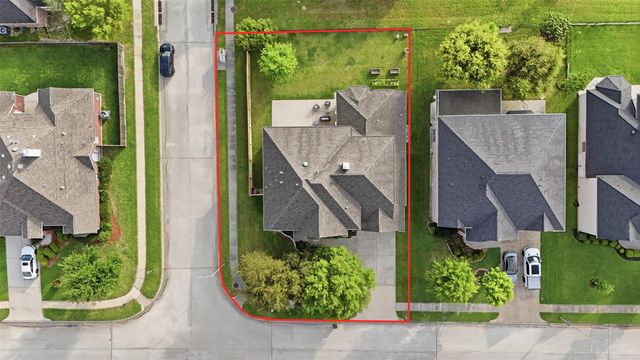 20022 Glen Lake Drive, Spring, TX 77388