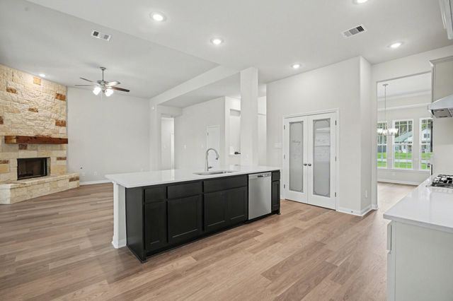 1230 Road 66112, Dayton, TX 77535