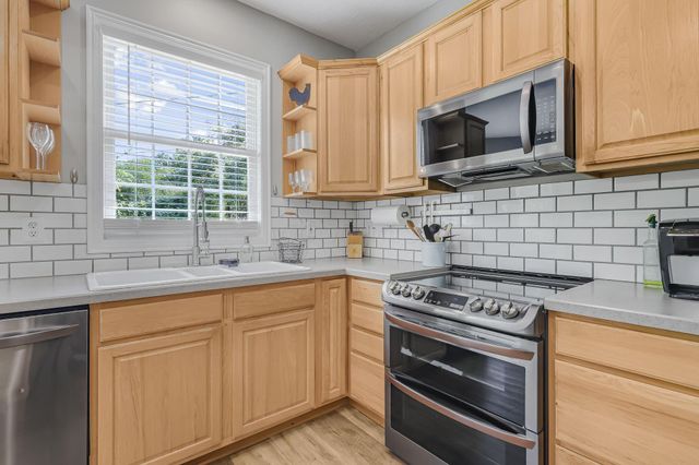 5876 Jaycox Road, Galena, OH 43021