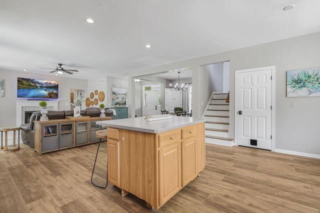 5876 Jaycox Road, Galena, OH 43021