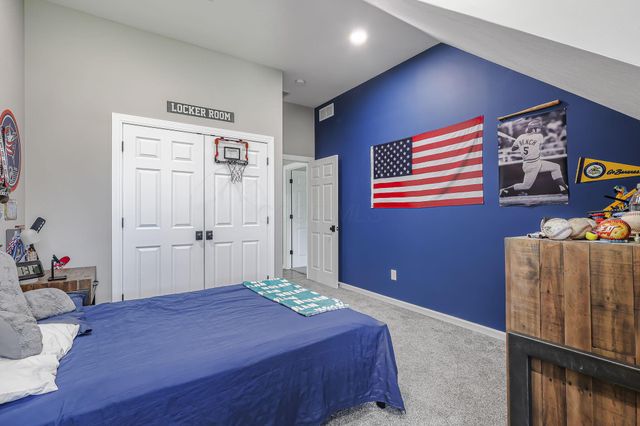 5876 Jaycox Road, Galena, OH 43021