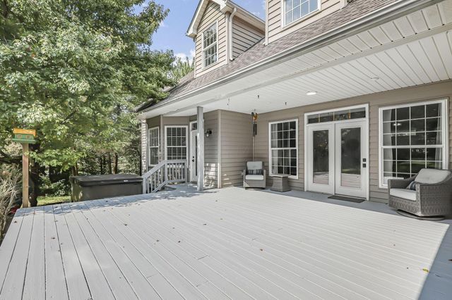 5876 Jaycox Road, Galena, OH 43021