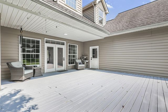 5876 Jaycox Road, Galena, OH 43021