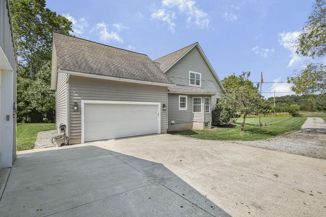 5876 Jaycox Road, Galena, OH 43021