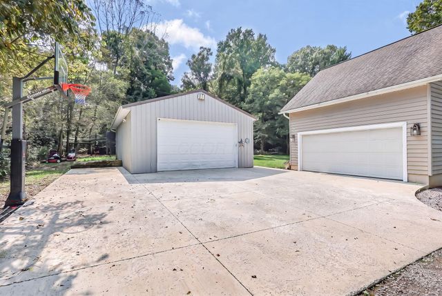 5876 Jaycox Road, Galena, OH 43021
