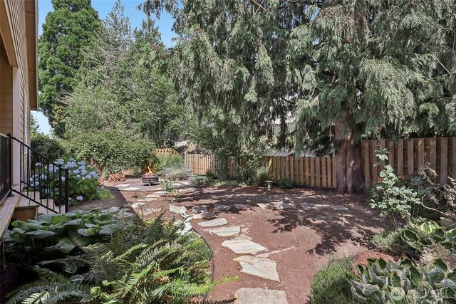 2512 NE 84th Circle, Vancouver, WA 98665
