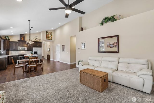 2512 NE 84th Circle, Vancouver, WA 98665