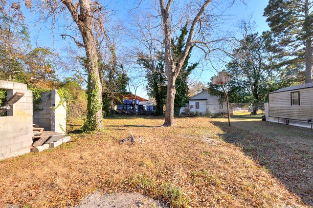 32 S Blanding Street, Sumter, SC 29150