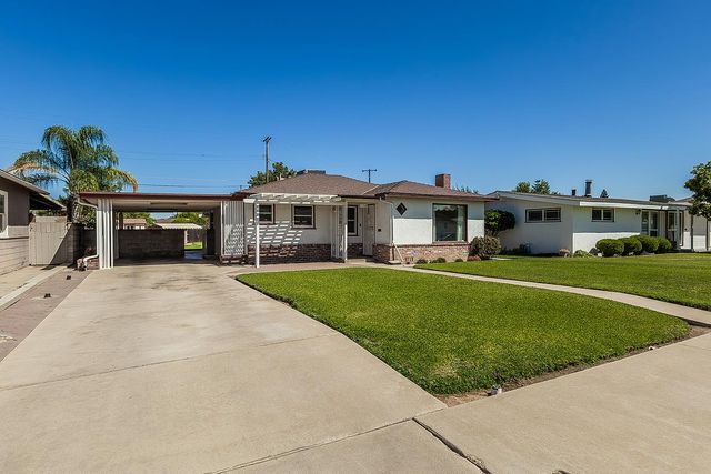 1708 Cherry Avenue, Sanger, CA 93657