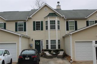 4625 Crawford Oaks, Oakwood, GA 30566