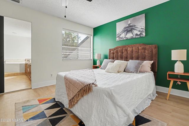 7827 CYPRESS POINT Court, Jacksonville, FL 32256