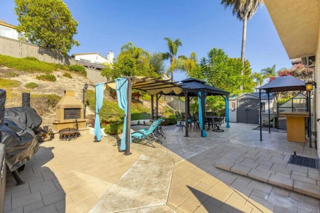 6056 Paseo Pradera, Carlsbad, CA 92009