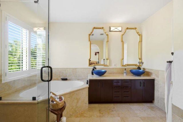6056 Paseo Pradera, Carlsbad, CA 92009