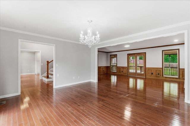 2324 Woodlair Way, Signal Mountain, TN 37377
