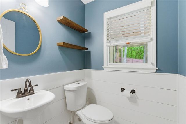 2324 Woodlair Way, Signal Mountain, TN 37377