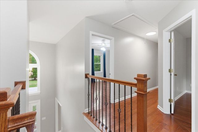2324 Woodlair Way, Signal Mountain, TN 37377