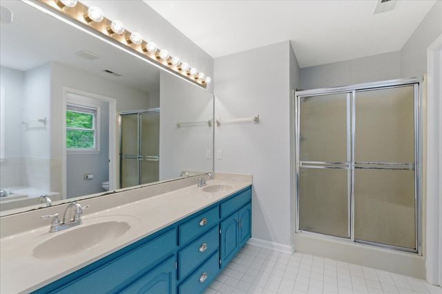 2324 Woodlair Way, Signal Mountain, TN 37377
