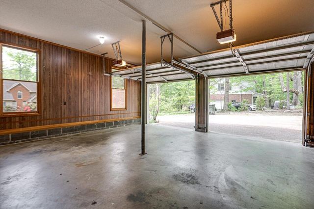 2324 Woodlair Way, Signal Mountain, TN 37377
