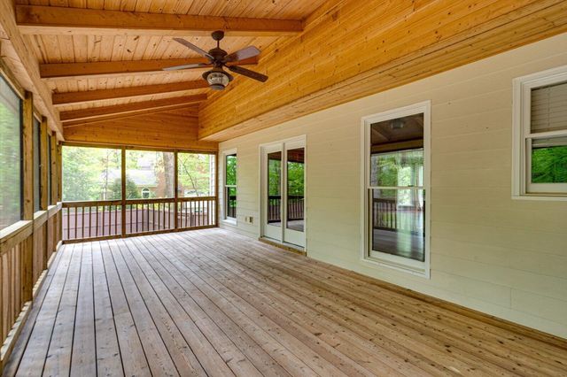 2324 Woodlair Way, Signal Mountain, TN 37377