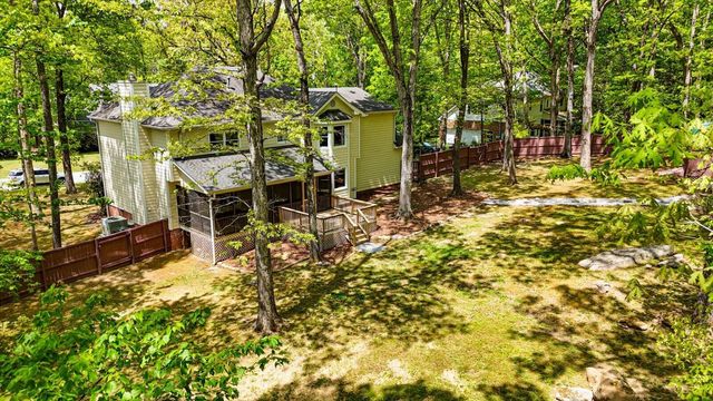 2324 Woodlair Way, Signal Mountain, TN 37377