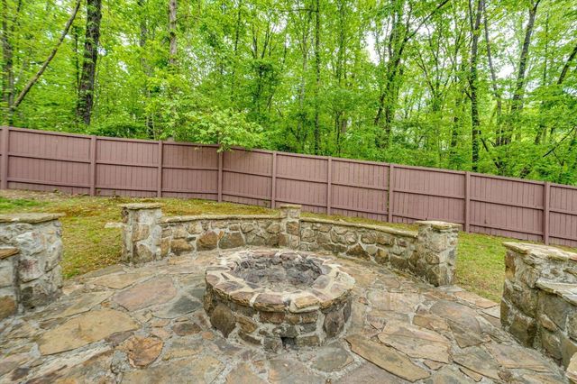 2324 Woodlair Way, Signal Mountain, TN 37377
