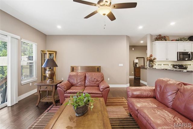 608 Willowbrook Way, O'fallon, IL 62269