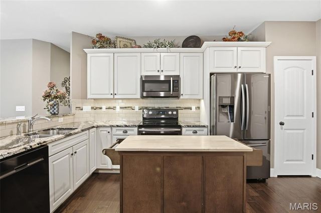 608 Willowbrook Way, O'fallon, IL 62269
