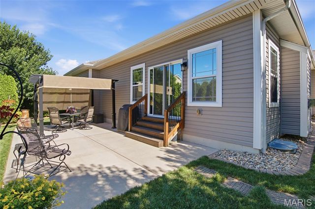 608 Willowbrook Way, O'fallon, IL 62269