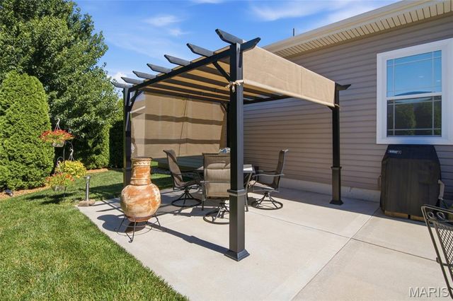 608 Willowbrook Way, O'fallon, IL 62269