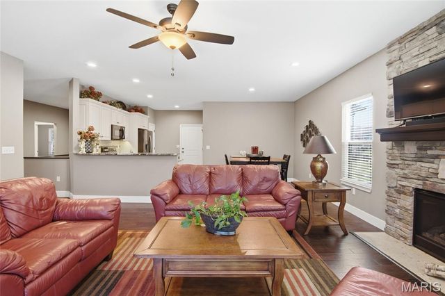 608 Willowbrook Way, O'fallon, IL 62269