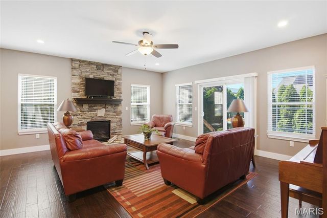 608 Willowbrook Way, O'fallon, IL 62269
