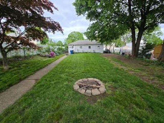 459 High Street 3rd Flr, Cumberland, RI 02864