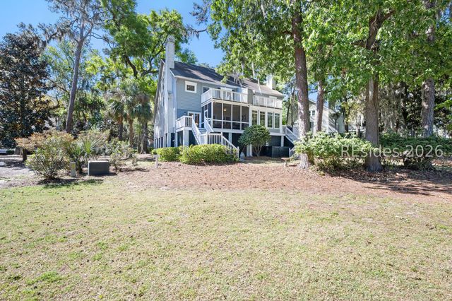 26 Plantation Homes Dr, Daufuskie Island, SC 29915