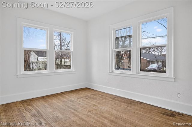 3351 W Grand Street, Detroit, MI 48238