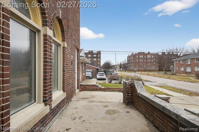 3351 W Grand Street, Detroit, MI 48238