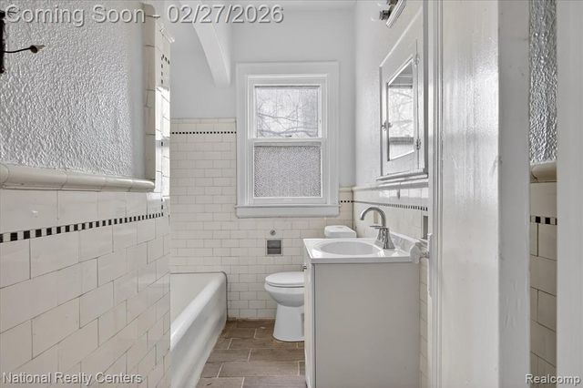 3351 W Grand Street, Detroit, MI 48238