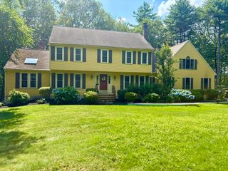 13 Appaloosa Cir, Hopkinton, MA 01748