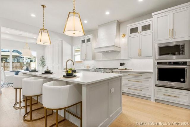 12036 S Vandalia Avenue E, Tulsa, OK 74137